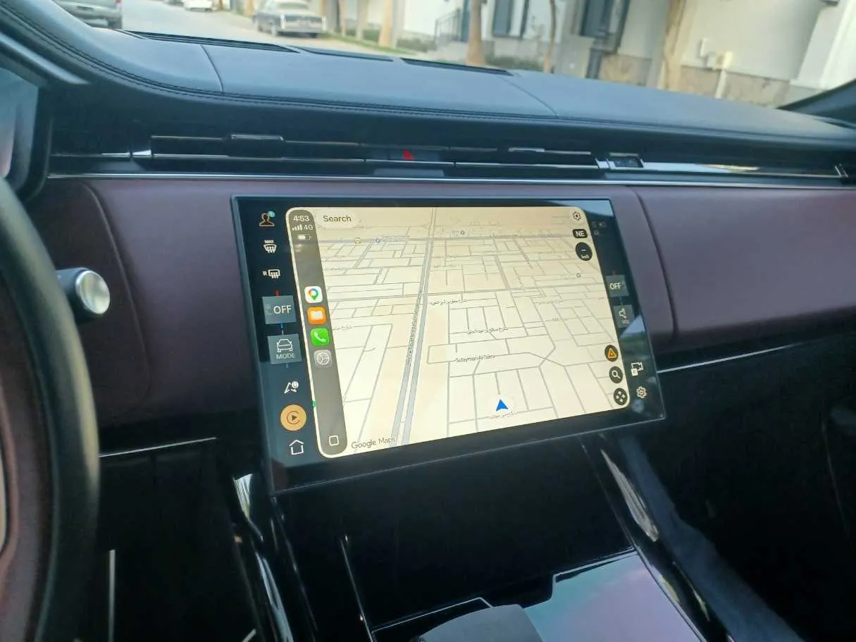 Car image 18
