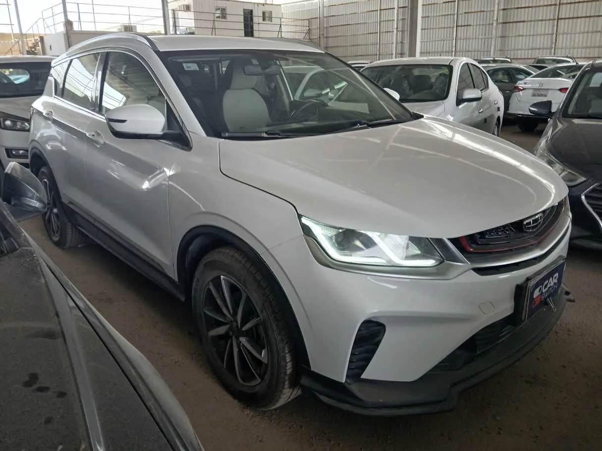 Car image 2