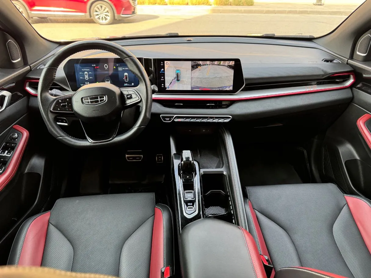 Car image 17