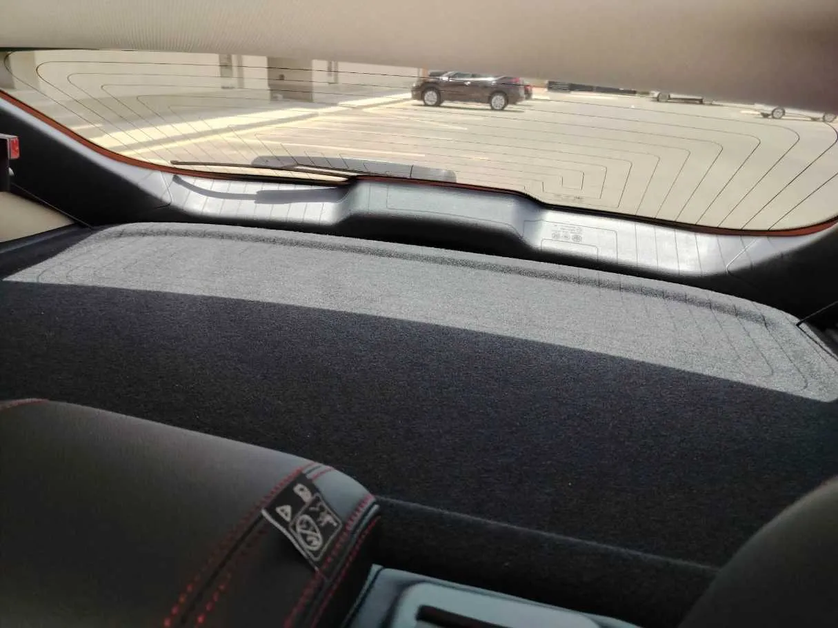 Car image 37
