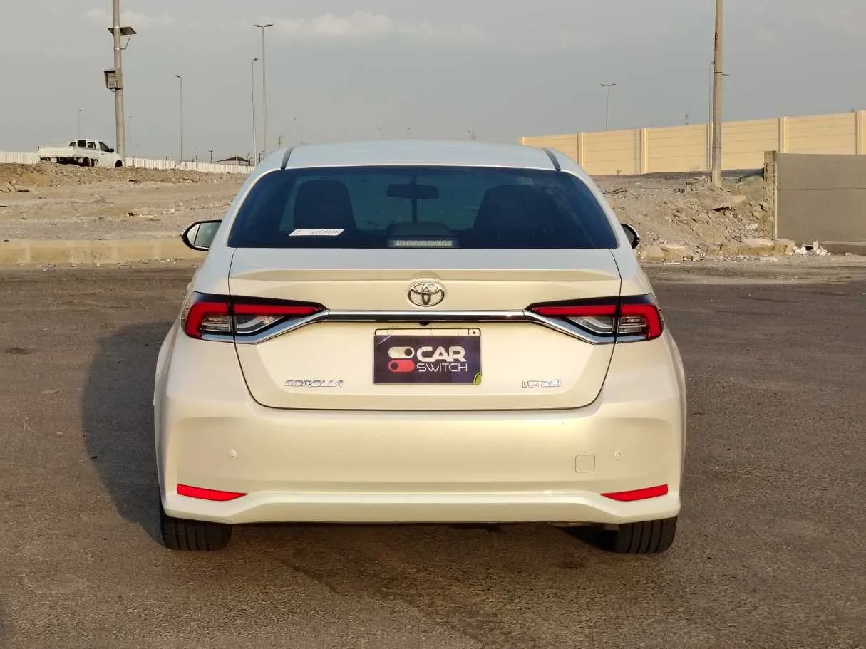 Car image 6