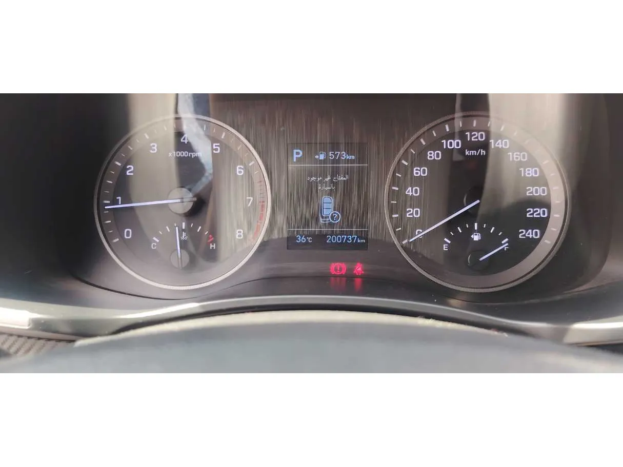 Car image 20