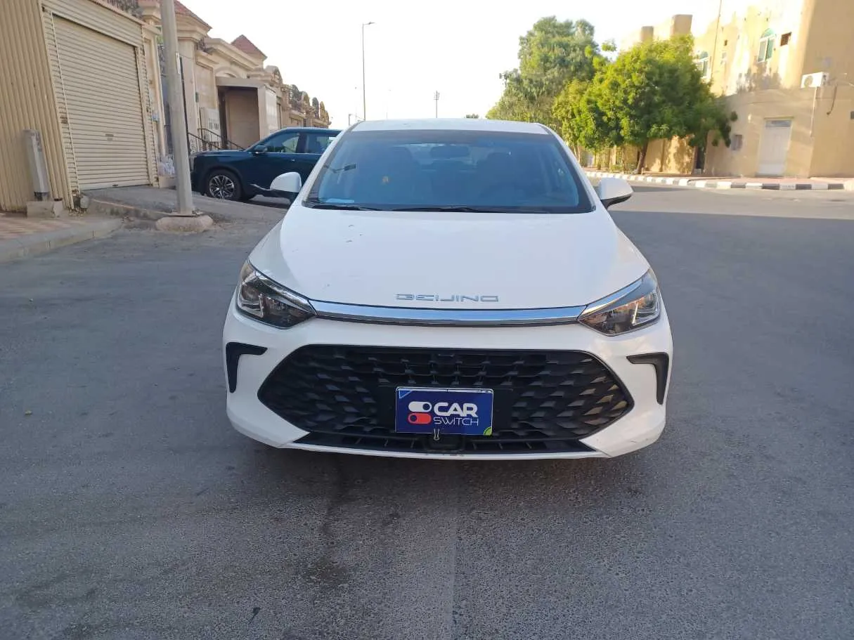 Car image 2