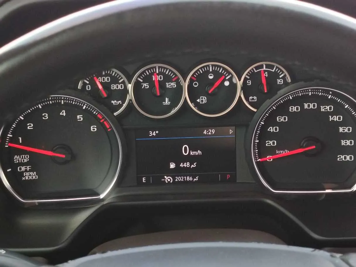 Car image 25