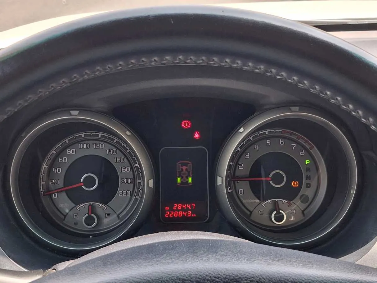 Car image 20