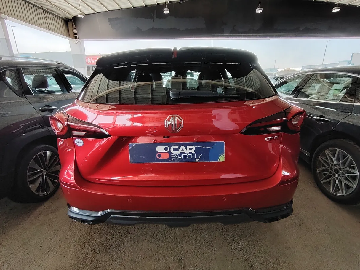 Car image 6