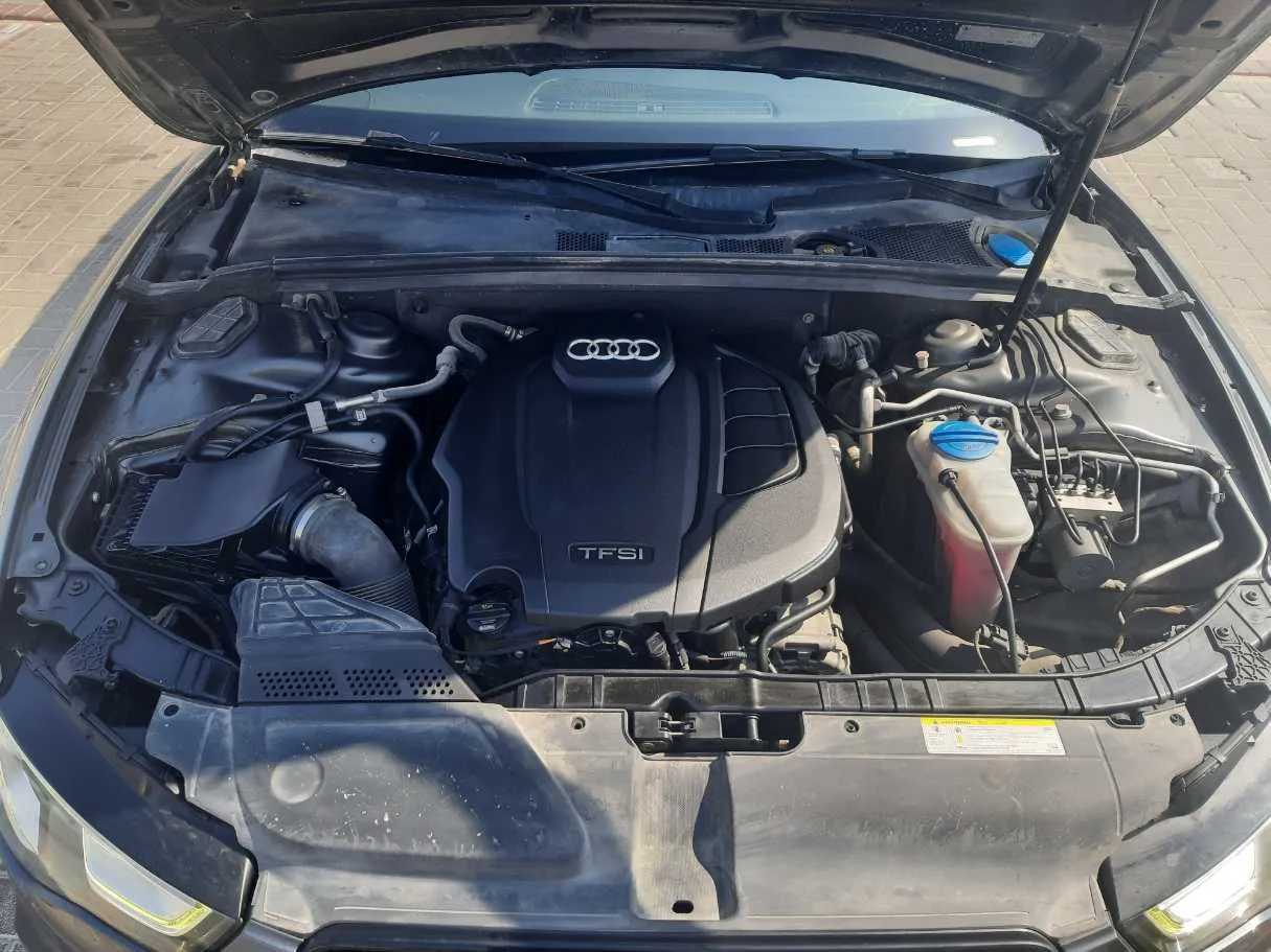 Car image 20
