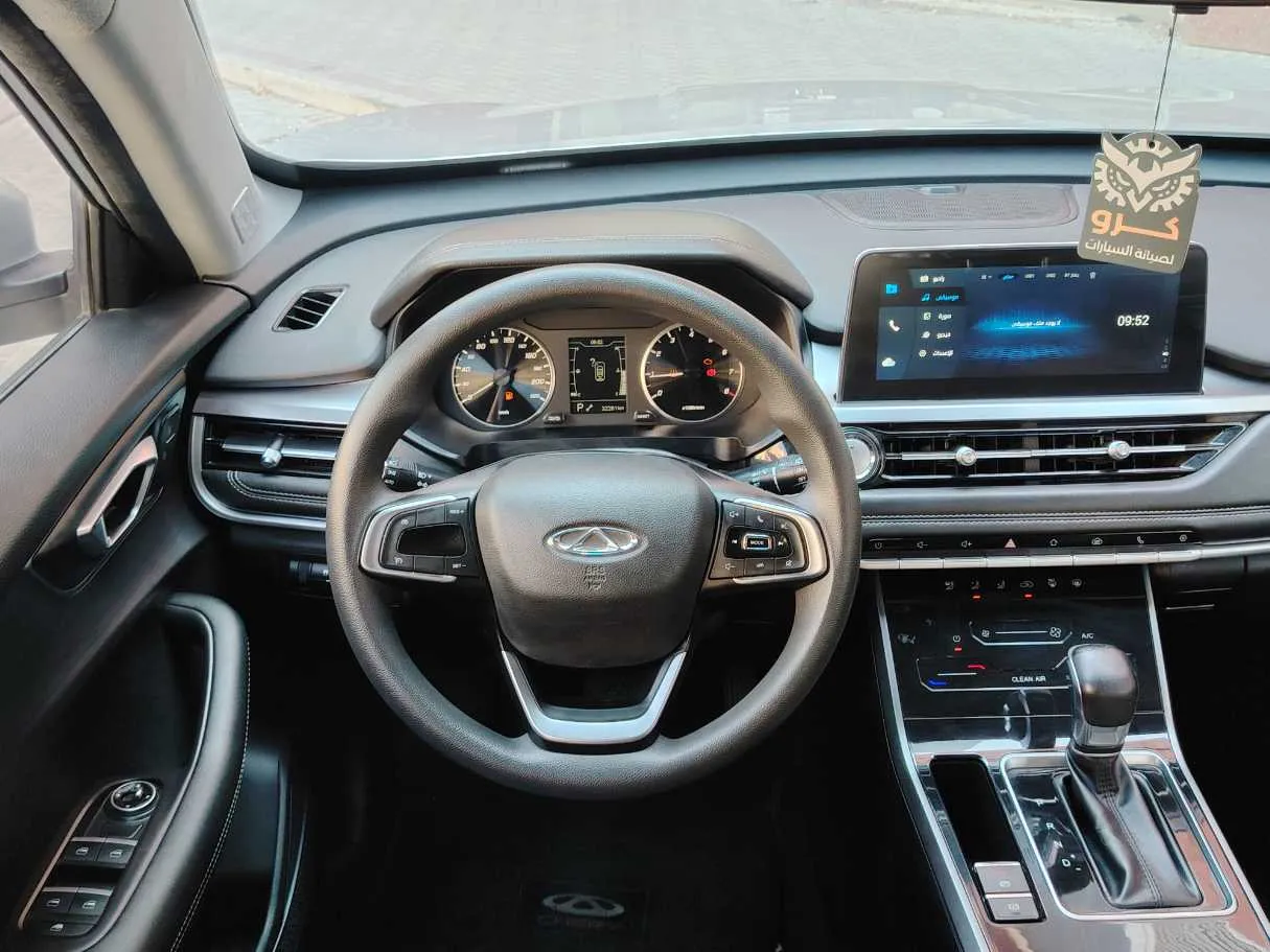 Car image 23