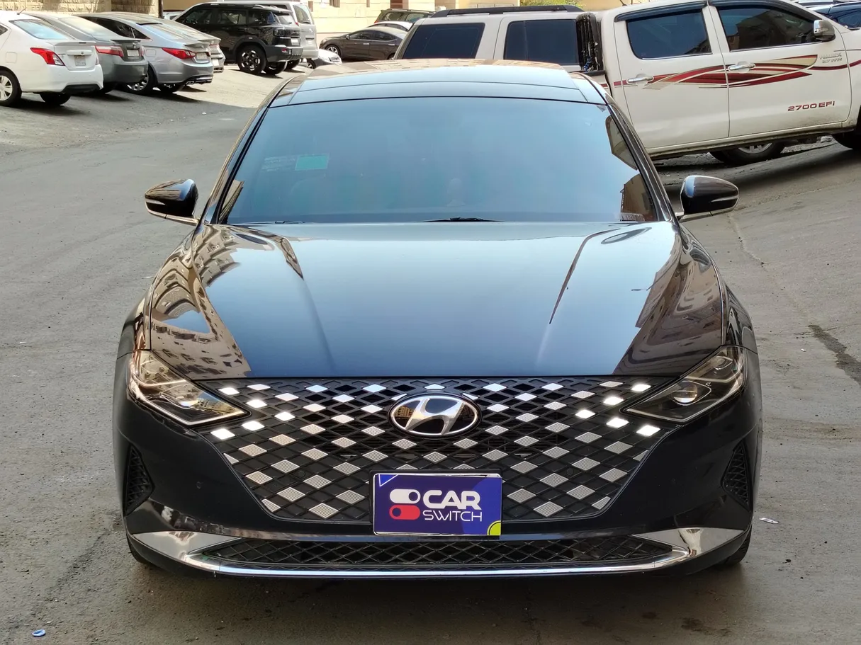 Car image 2