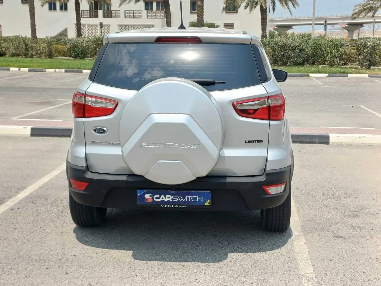 Car image 6