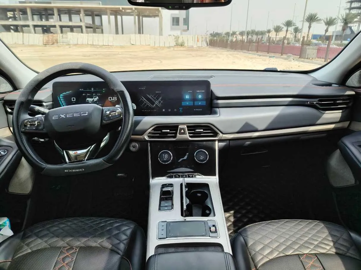 Car image 22