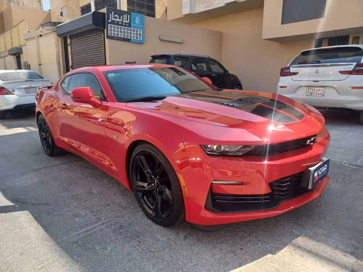 Car image 3