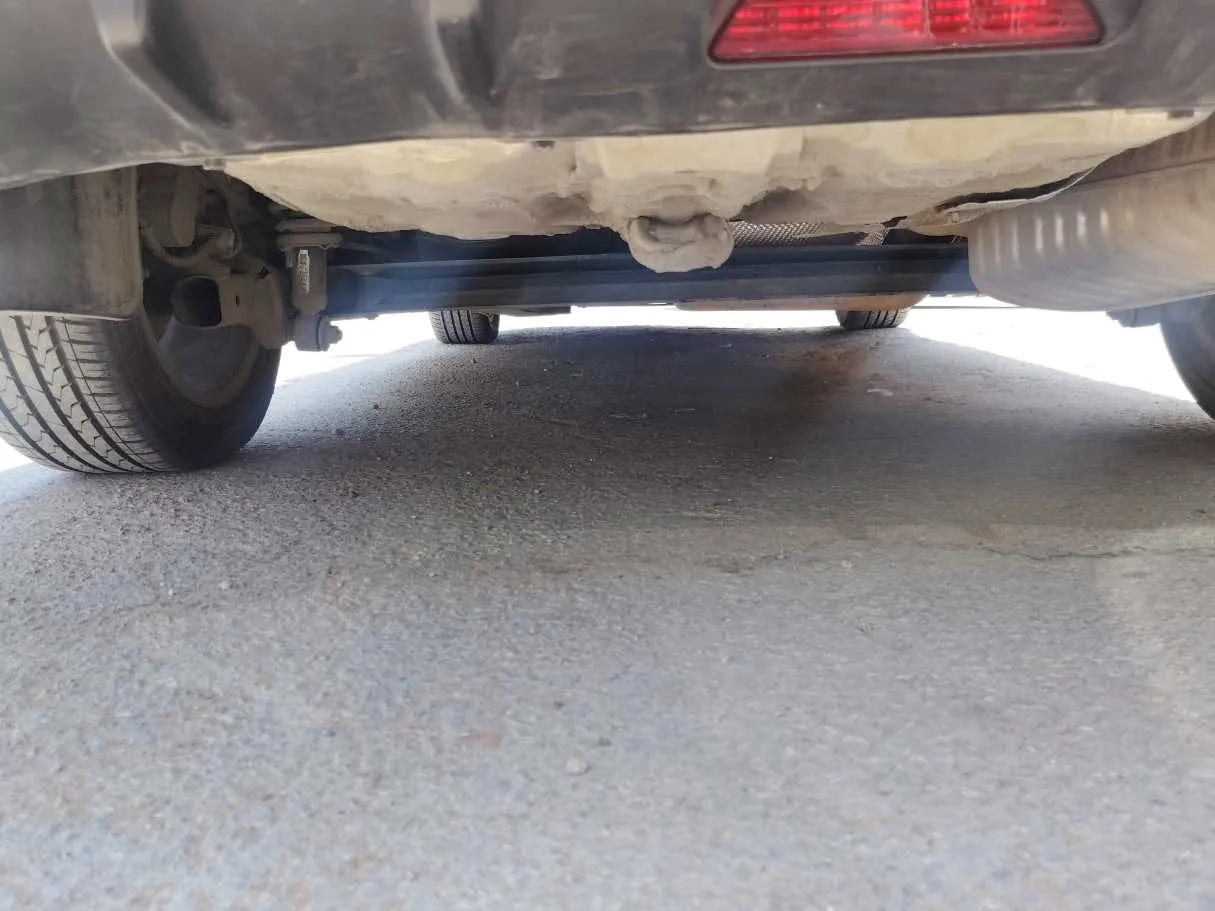 Car image 28