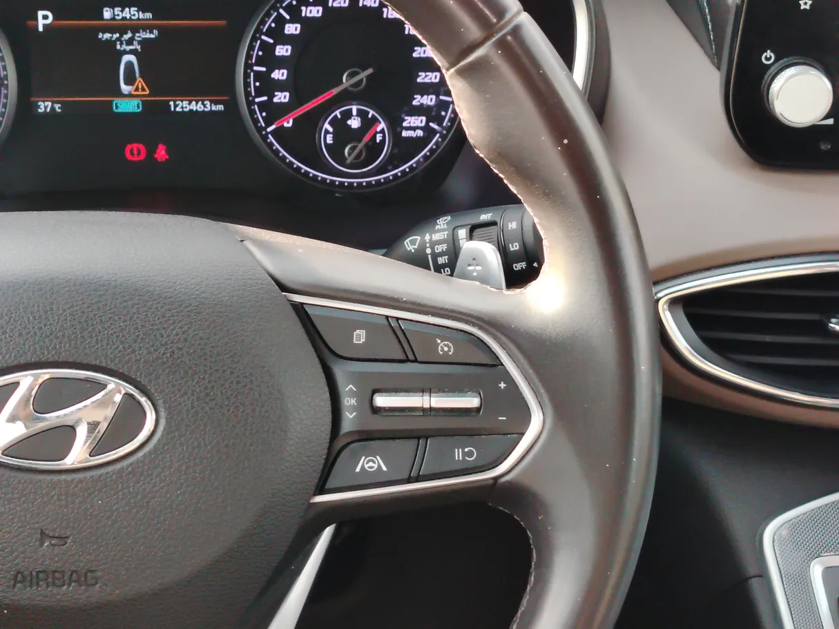 Car image 35