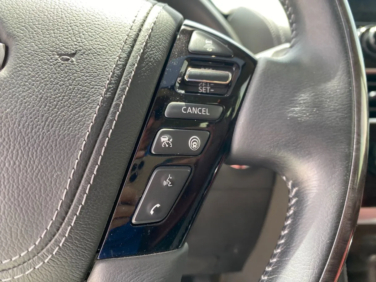 Car image 37
