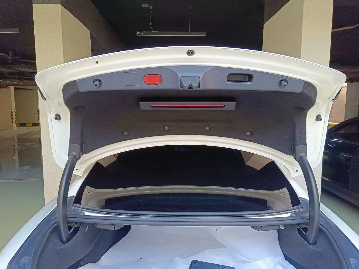 Car image 31