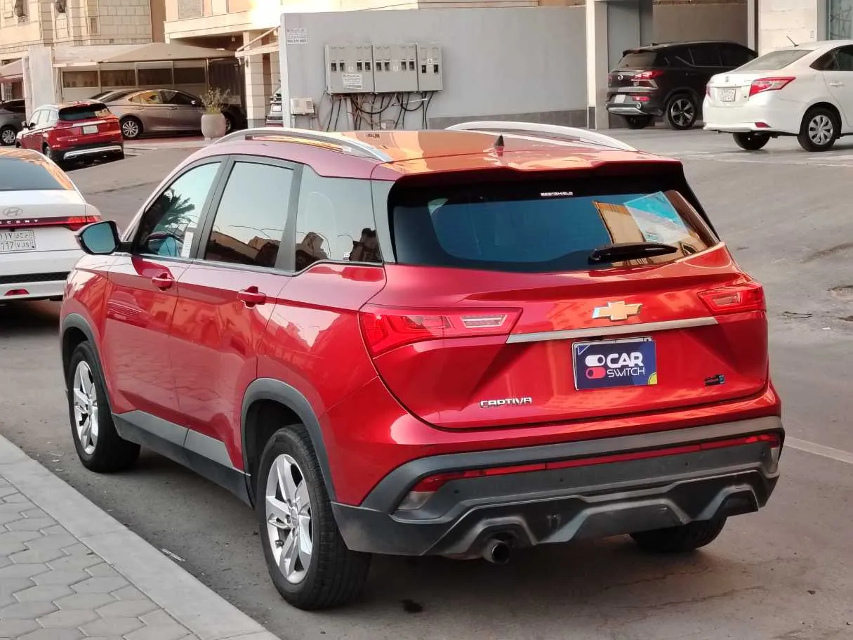 Car image 7