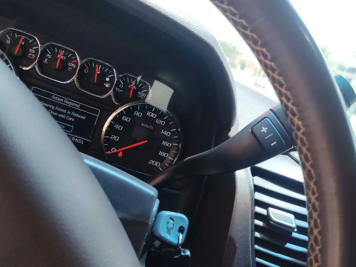 Car image 30