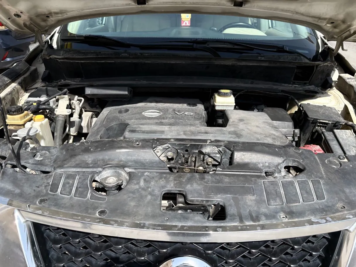 Car image 27
