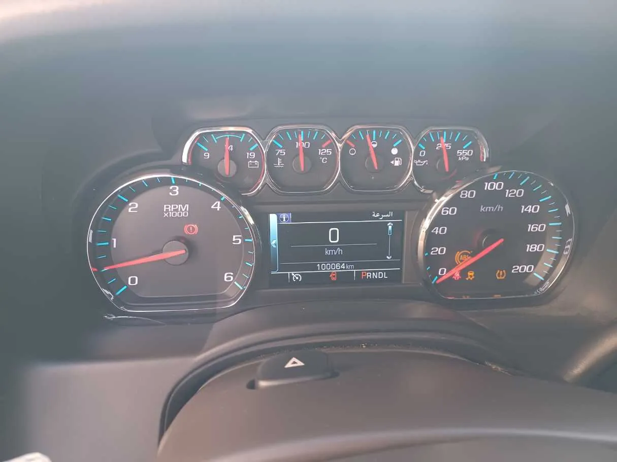 Car image 19
