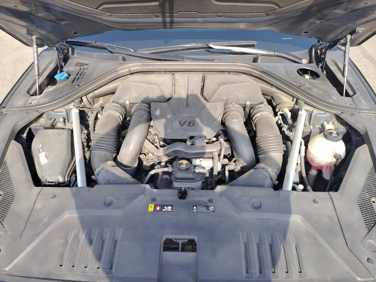 Car image 40