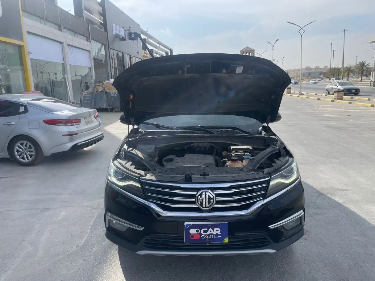 Car image 23