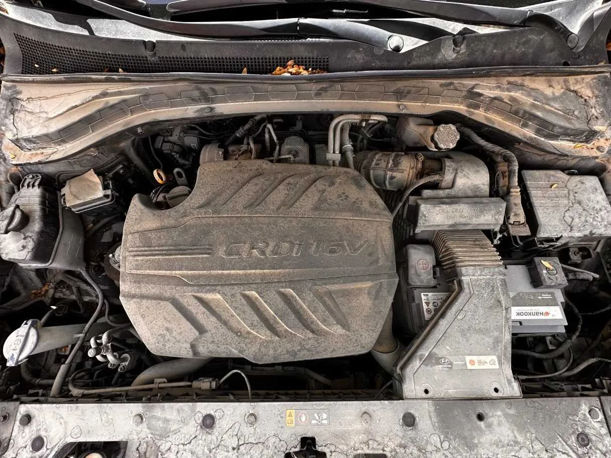 Car image 28