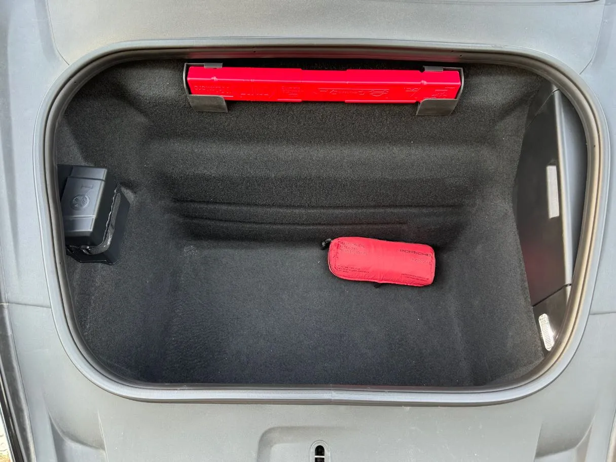 Car image 21