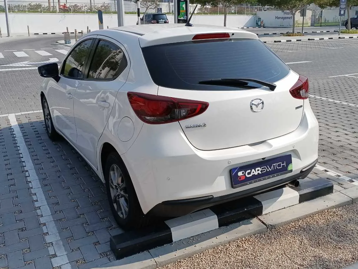 Car image 7