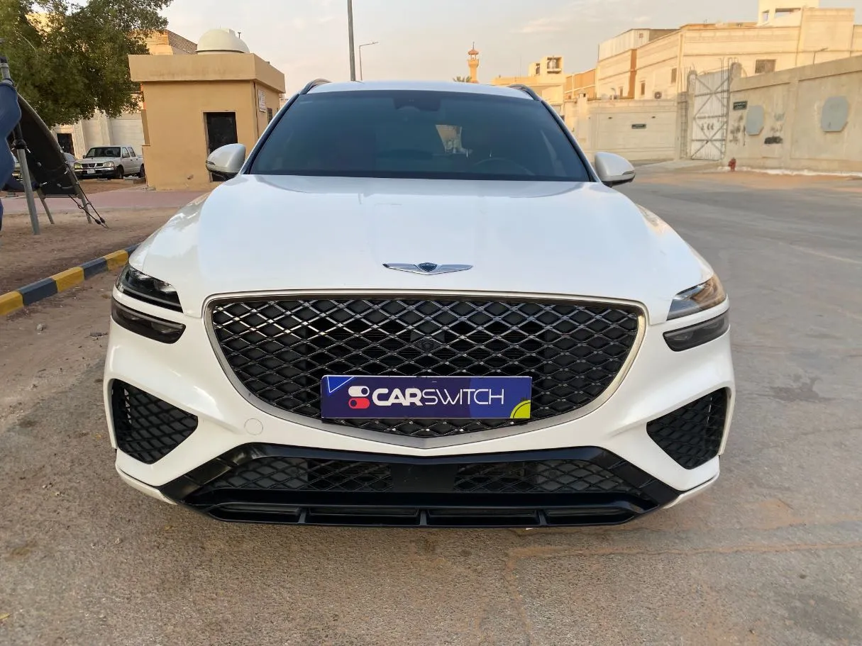 Car image 2