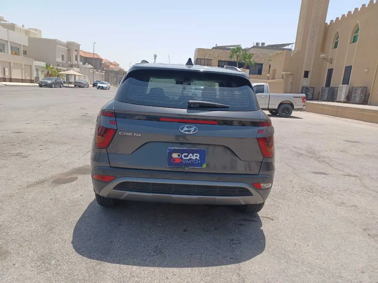Car image 6