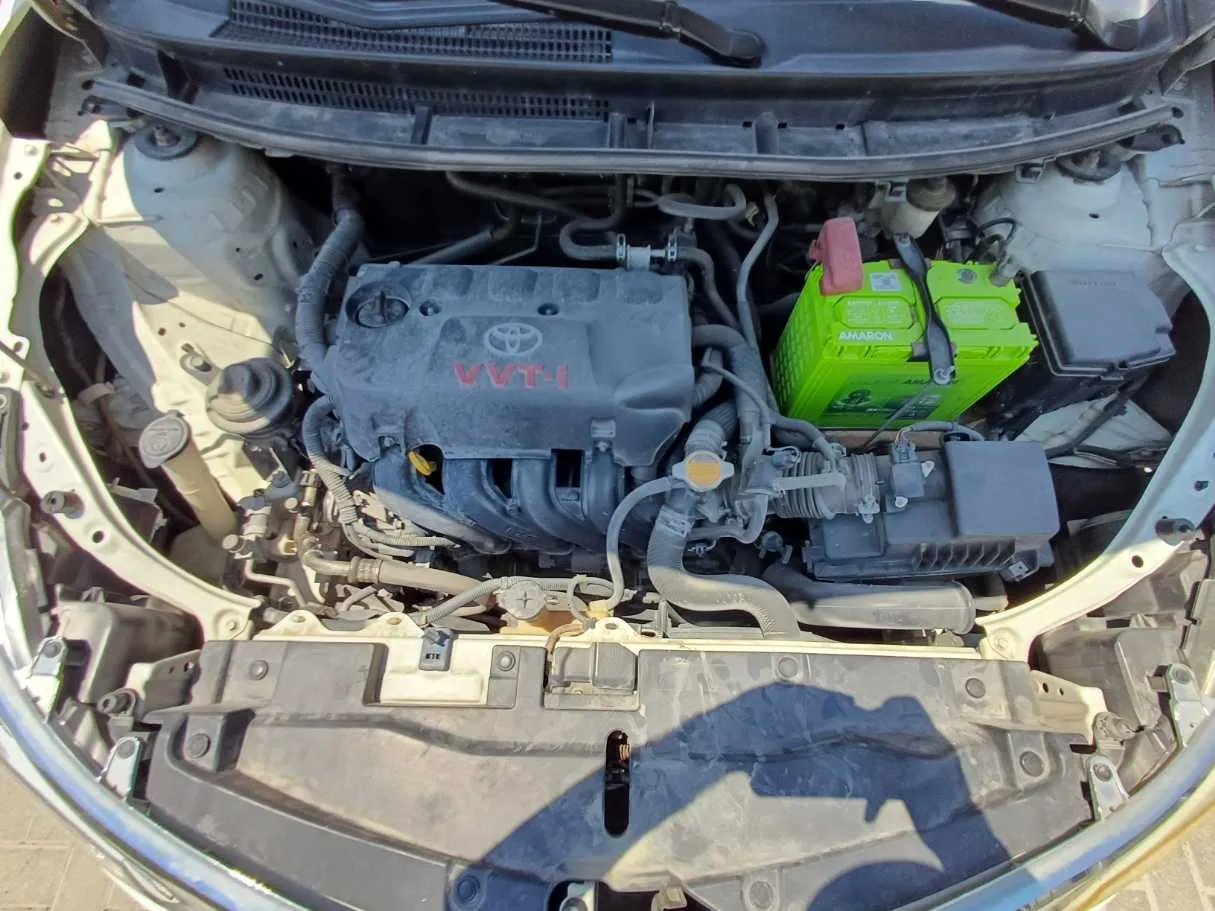 Car image 20