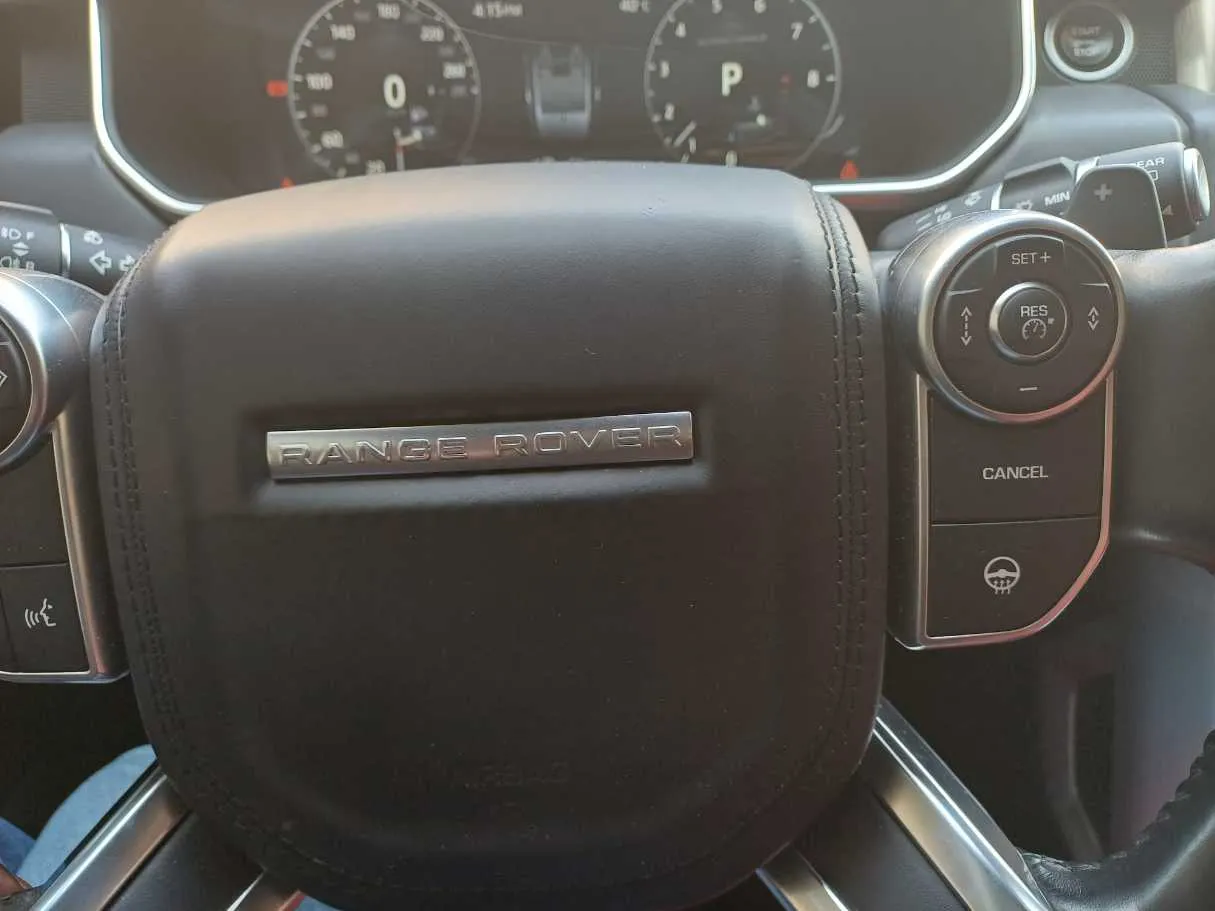 Car image 22