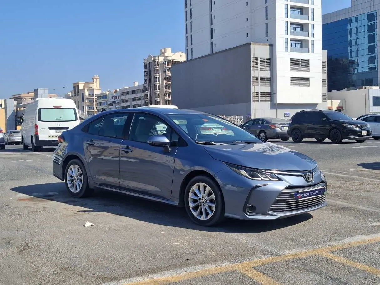 Car image 3