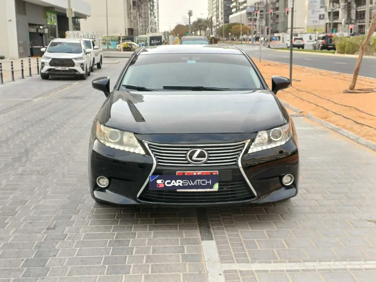 Car image 2