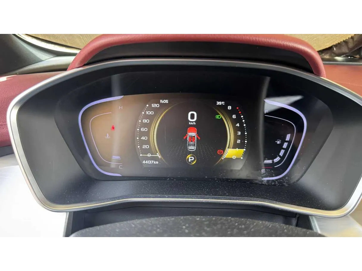 Car image 20