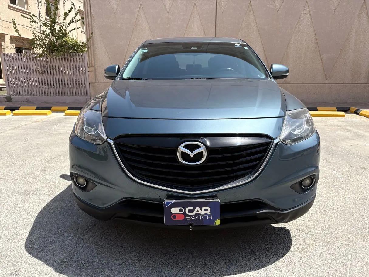 Car image 2