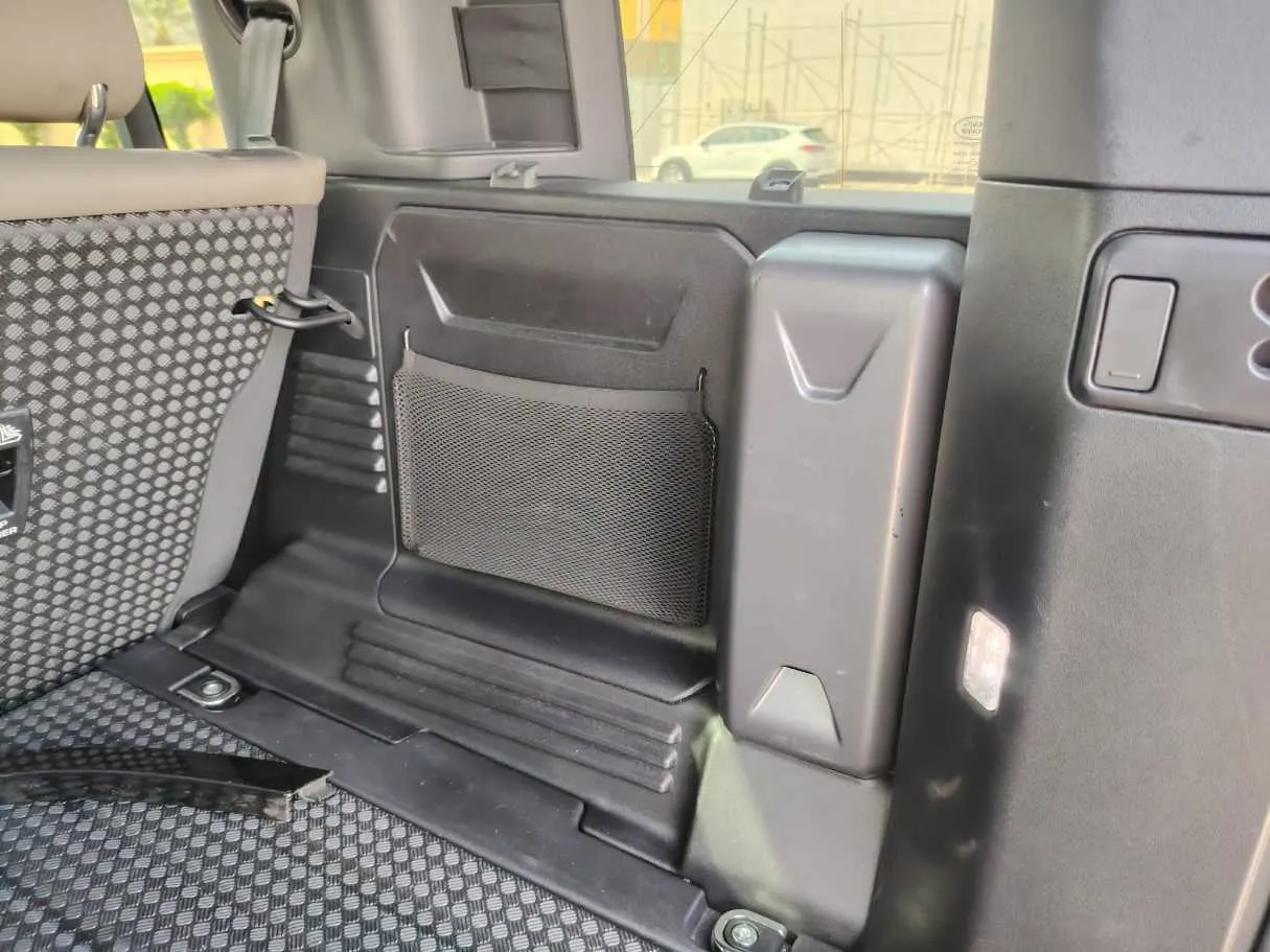 Car image 36