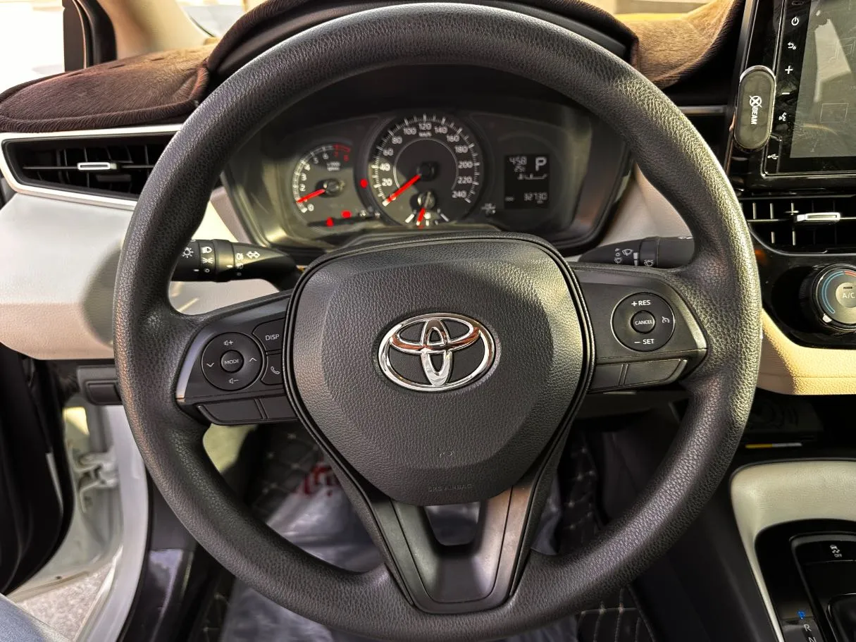 Car image 20