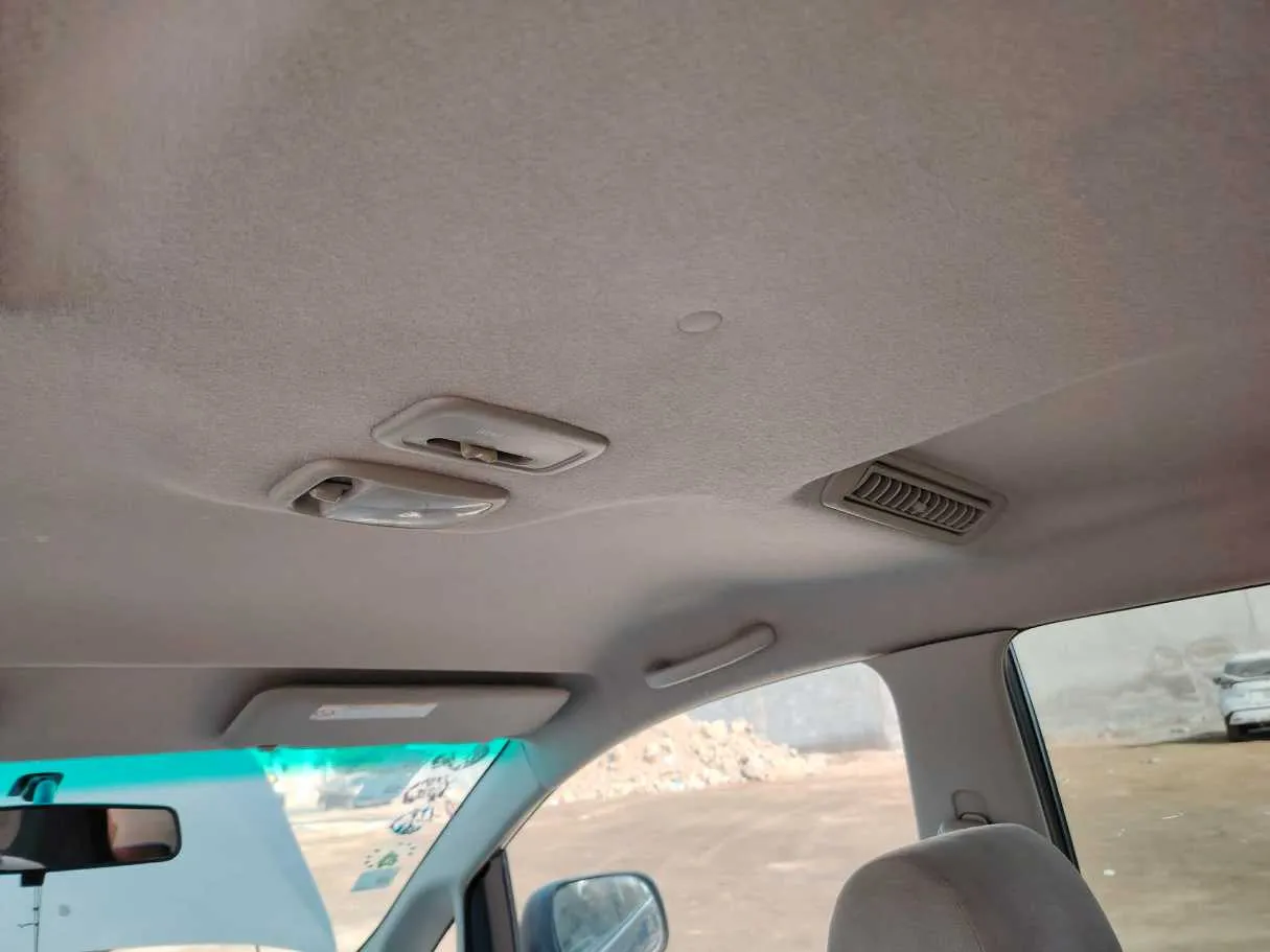 Car image 29
