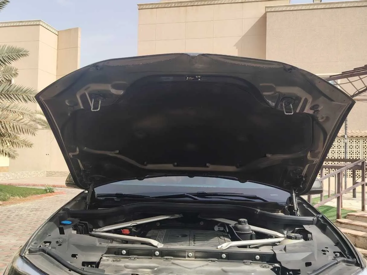 Car image 41