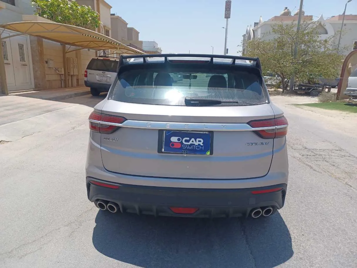 Car image 6