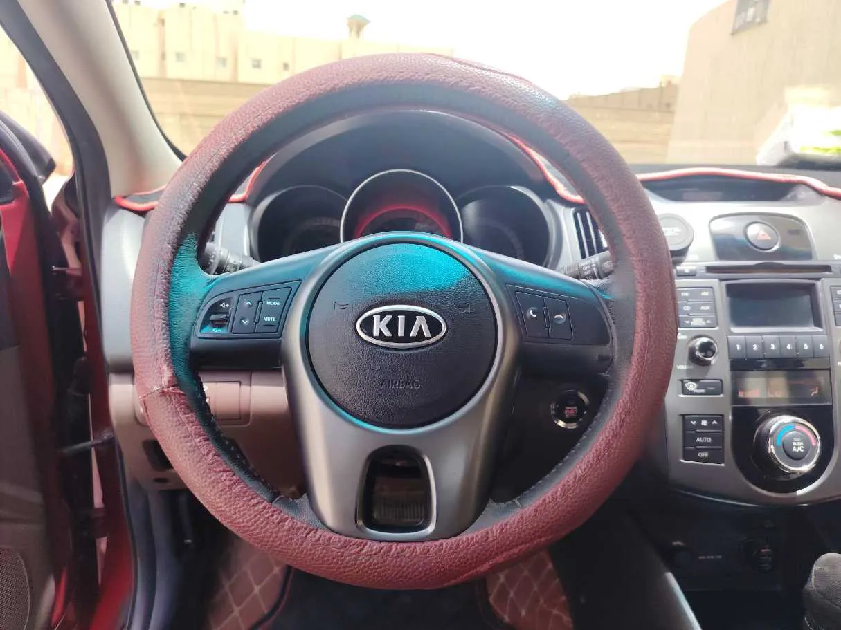 Car image 21