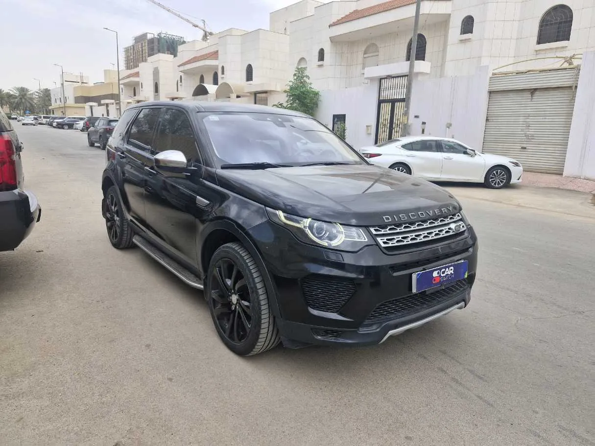 Car image 3