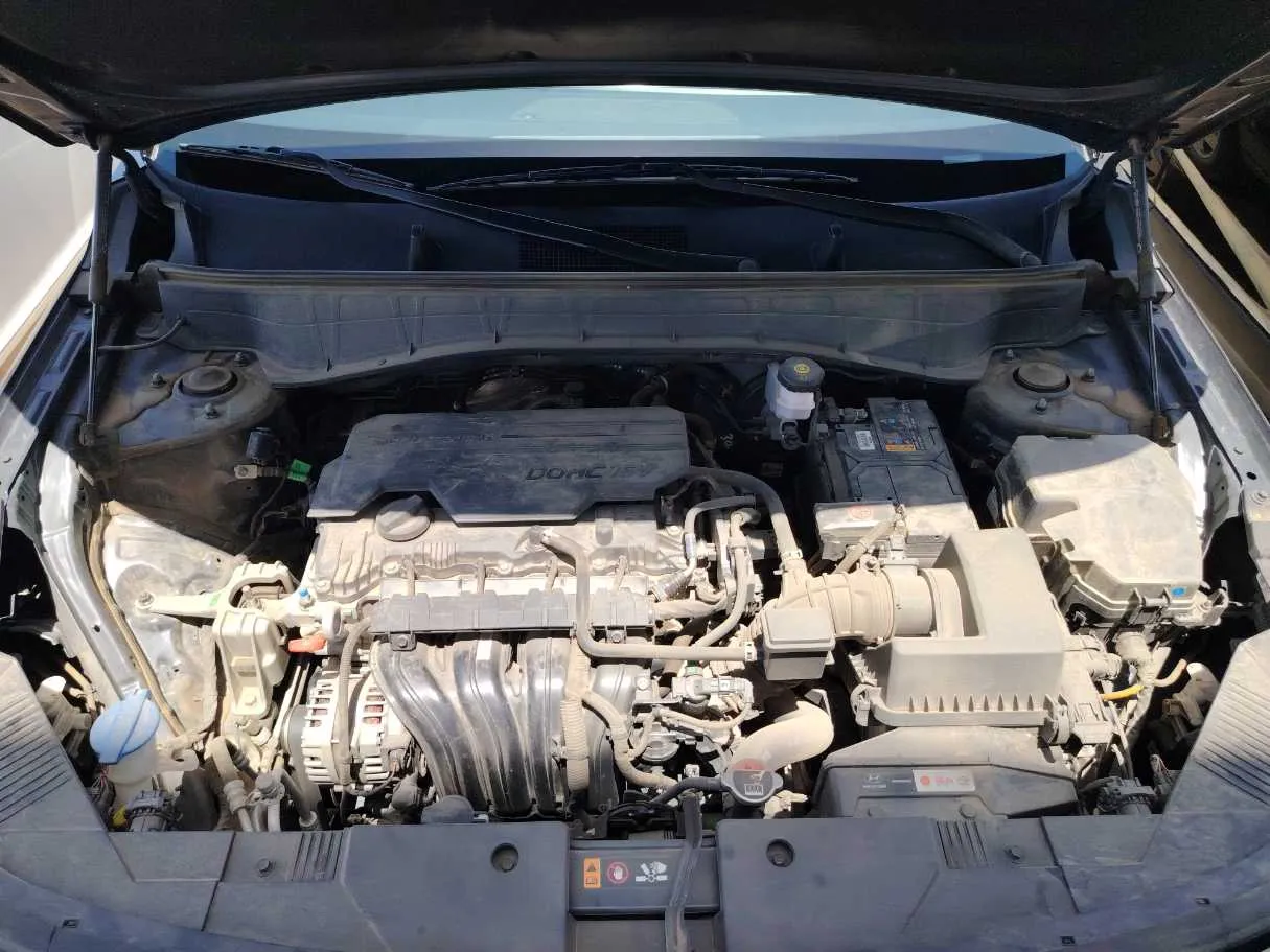 Car image 31
