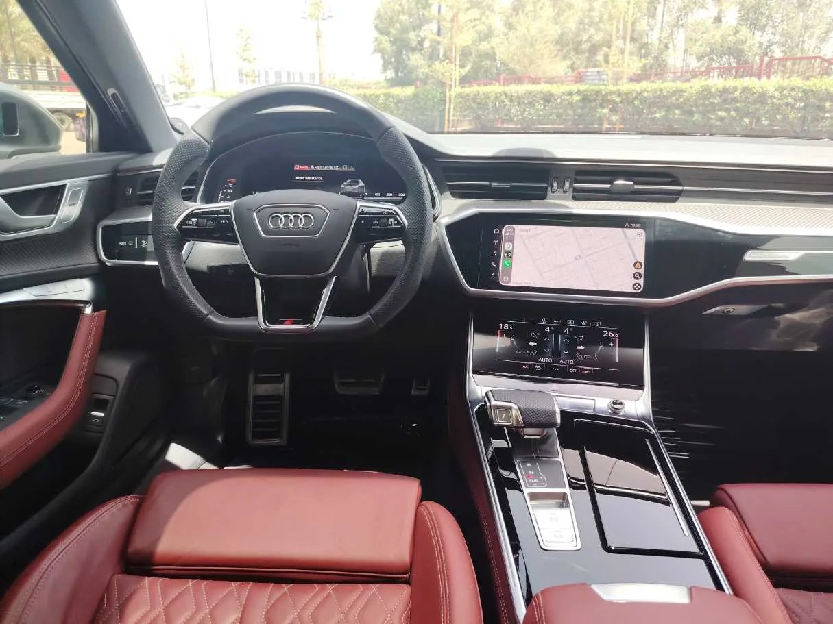 Car image 20