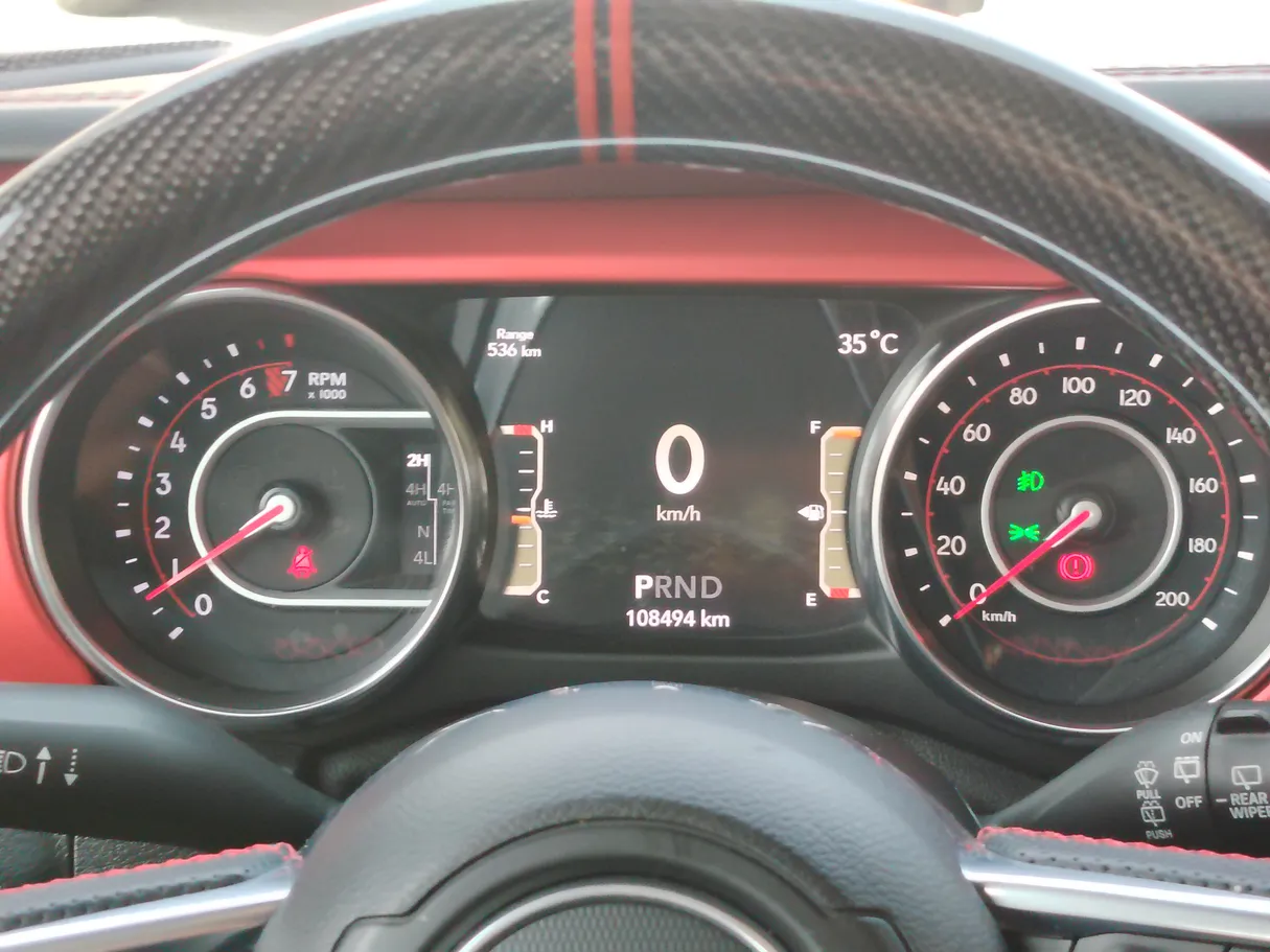 Car image 24
