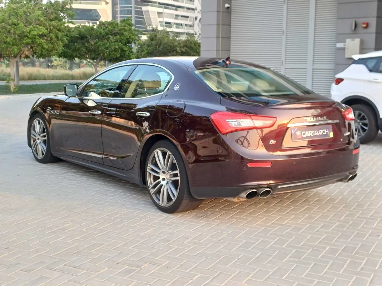 Car image 7