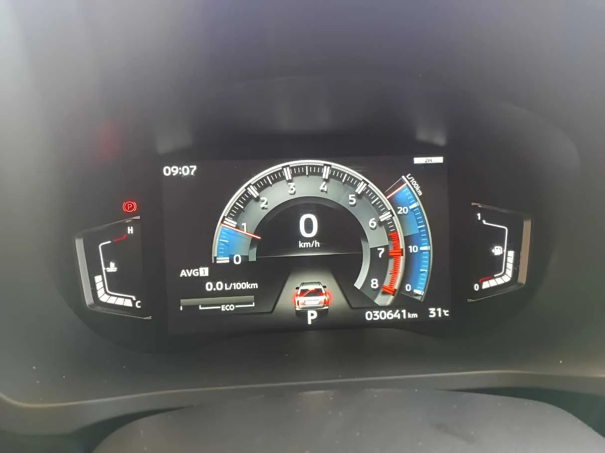 Car image 19