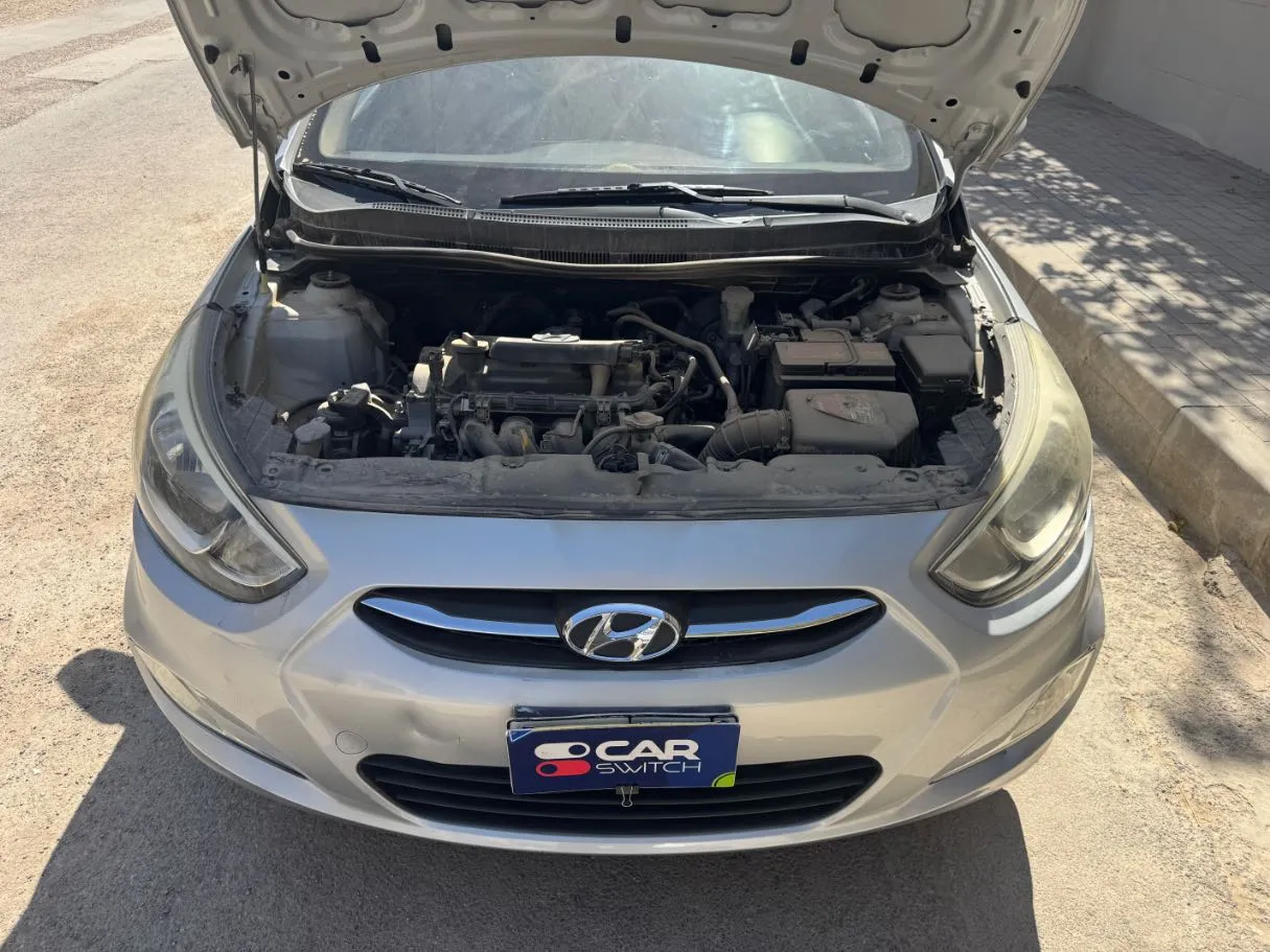 Car image 22